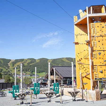 Exclusive Mountain With Panoramic Views And High Standard At Kikut,