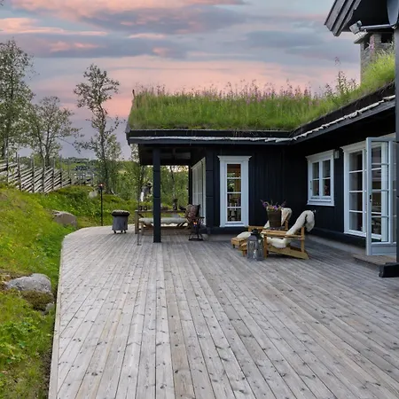 Exclusive Mountain With Panoramic Views And High Standard At Kikut, Nyaraló