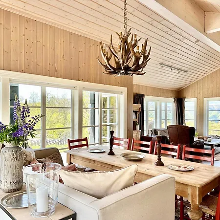 Exclusive Mountain With Panoramic Views And High Standard At Kikut, *